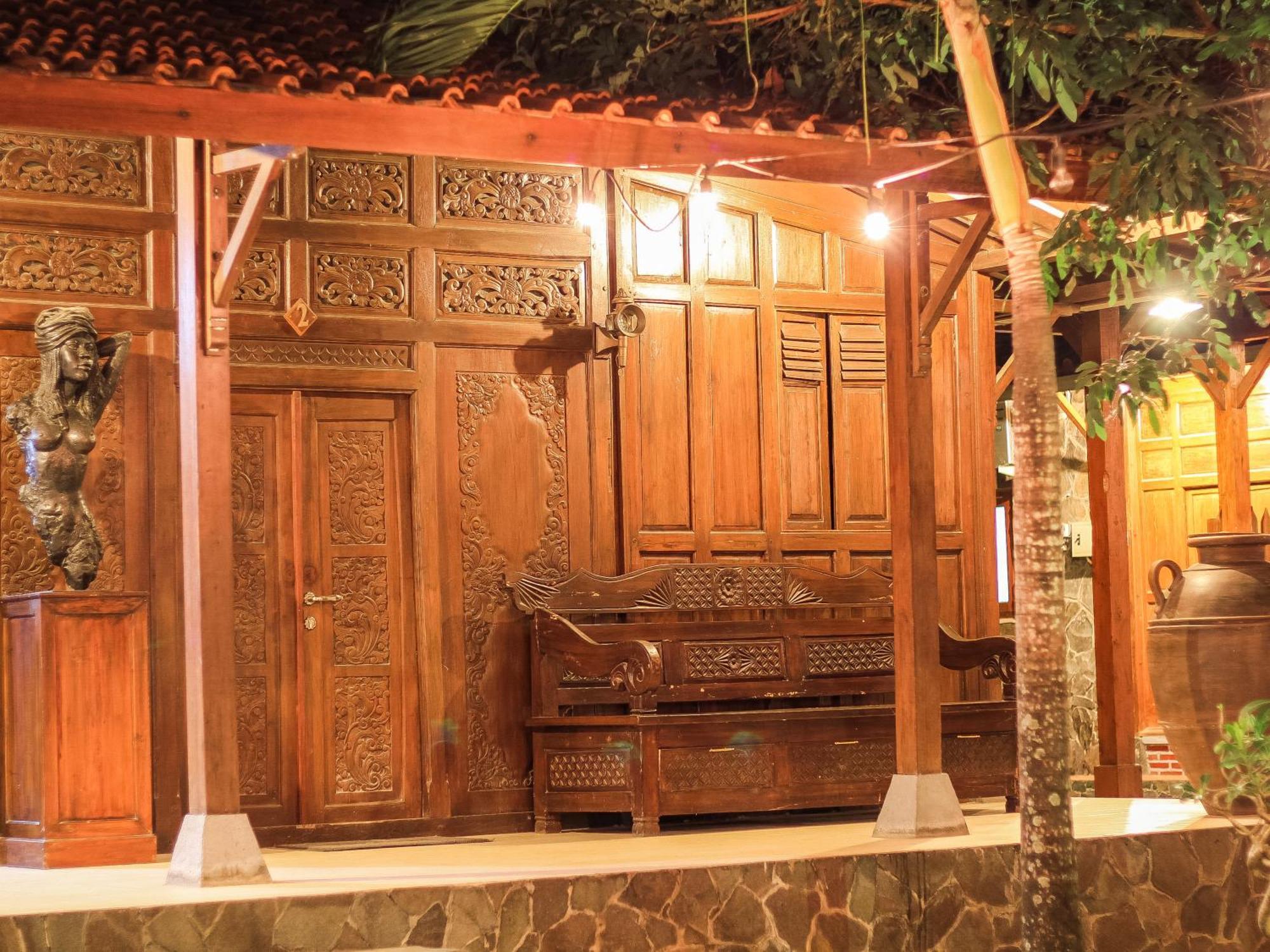 Pendhapa Art Space - Pas Limasan Homestay Prawirotaman Kültér fotó