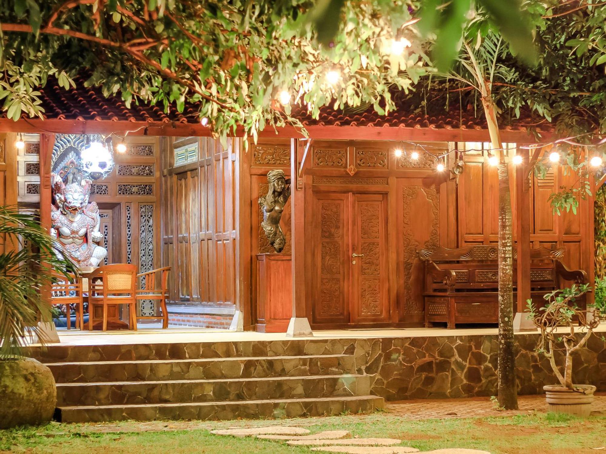 Pendhapa Art Space - Pas Limasan Homestay Prawirotaman Kültér fotó